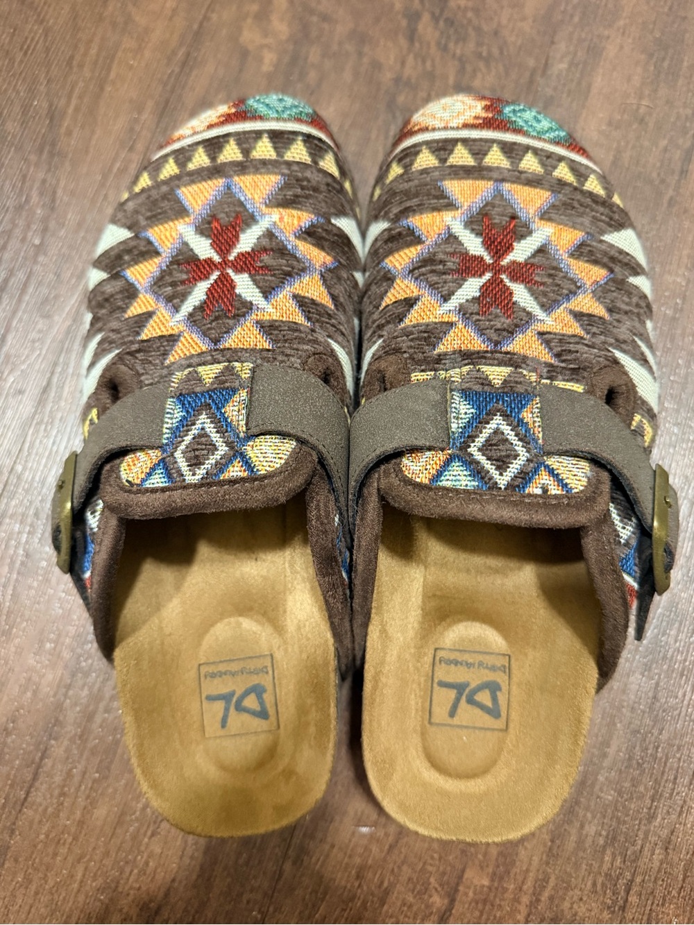 Dirty Laundry Clogs with Multicolor Aztec Pattern - Picture 3 of 4